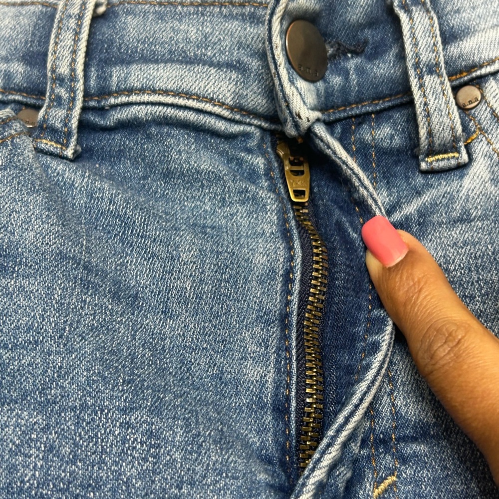 a.n.a Light Blue Denim Jeans